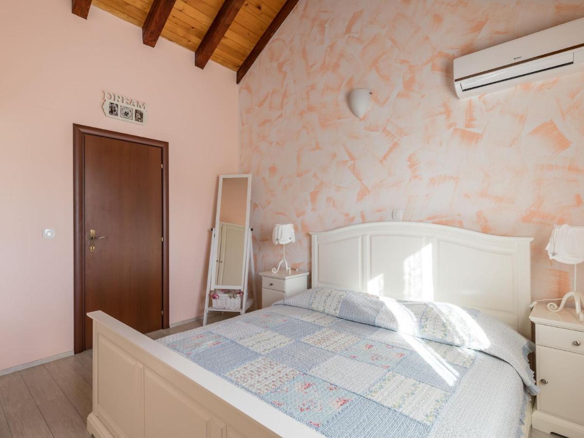 Luxurious Villa In Selca With Pool Luaran gambar
